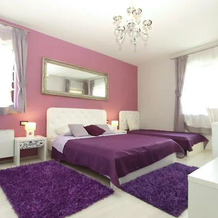 Holiday home 1854 Banjole